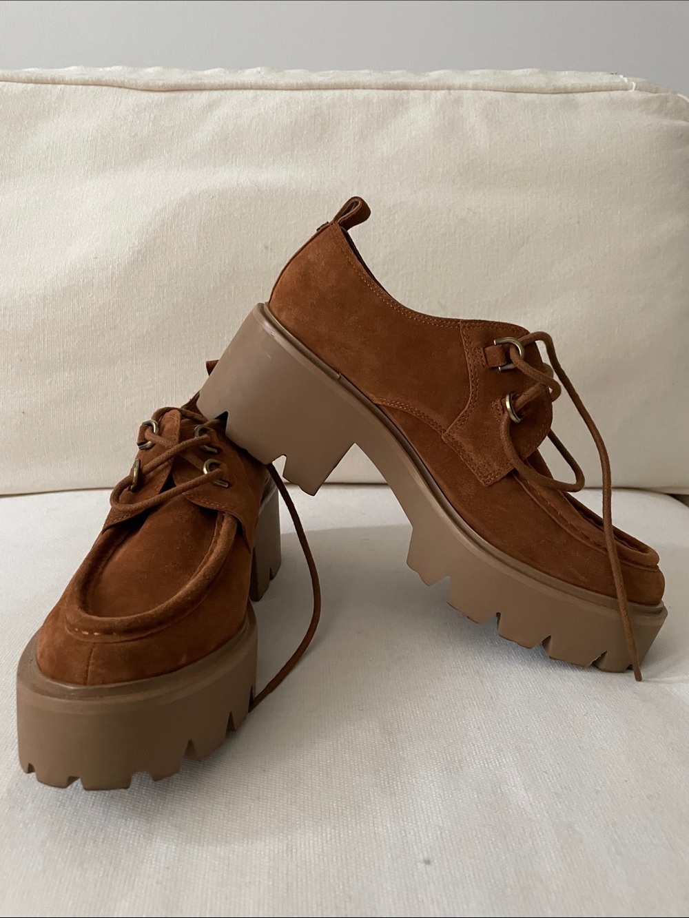 Sam Edelman Brown Suede Lug Sole Lace-Up shoes